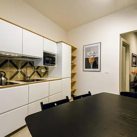 Marsala Apartment *